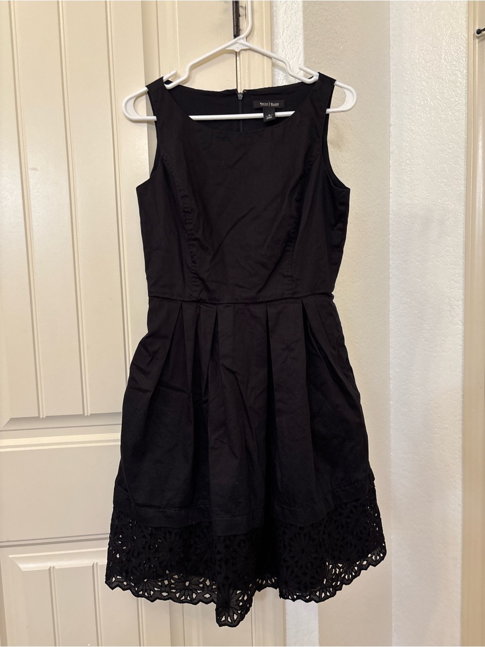 White House Black Market Black Fit & Flare Dress Size 6 Lace Hem Sleeveless